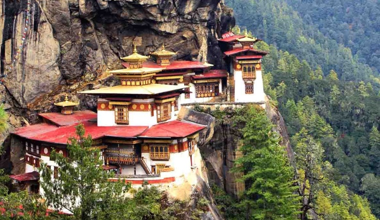 Tiger Nest (Kaplan Yuvası) Tapınağı – Bhutan Manastırı 