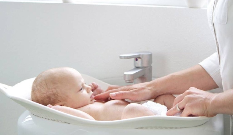 Bebek banyosuyla ilgili bilinmesi gerekenler